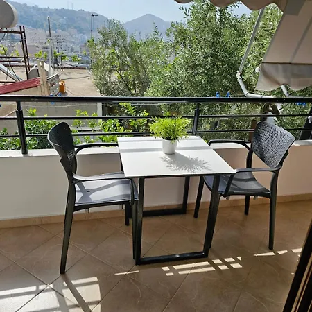 Arta Studio Apartment *